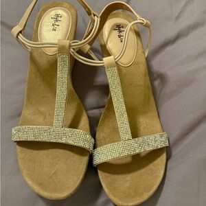 Classy Light Pink Wedge Sandal - Rhinstone